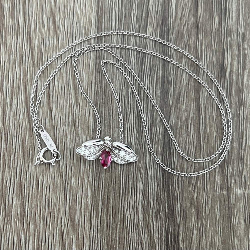 Firefly‎ necklace